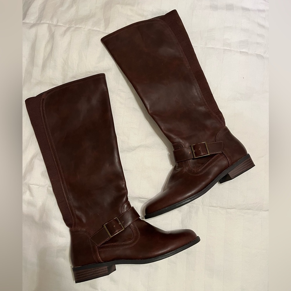 American Eagle Brown Tall Boots